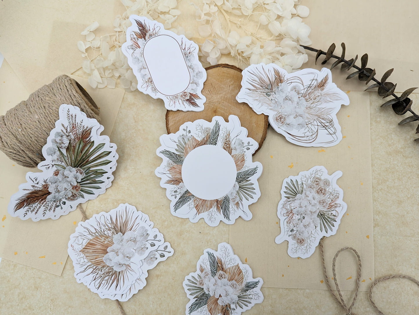 Papierausschnitte Blumen, wild flowers, Papiergoodies, Scrapbookdeko, Journaling, Papierblumen, blumige Dekoration