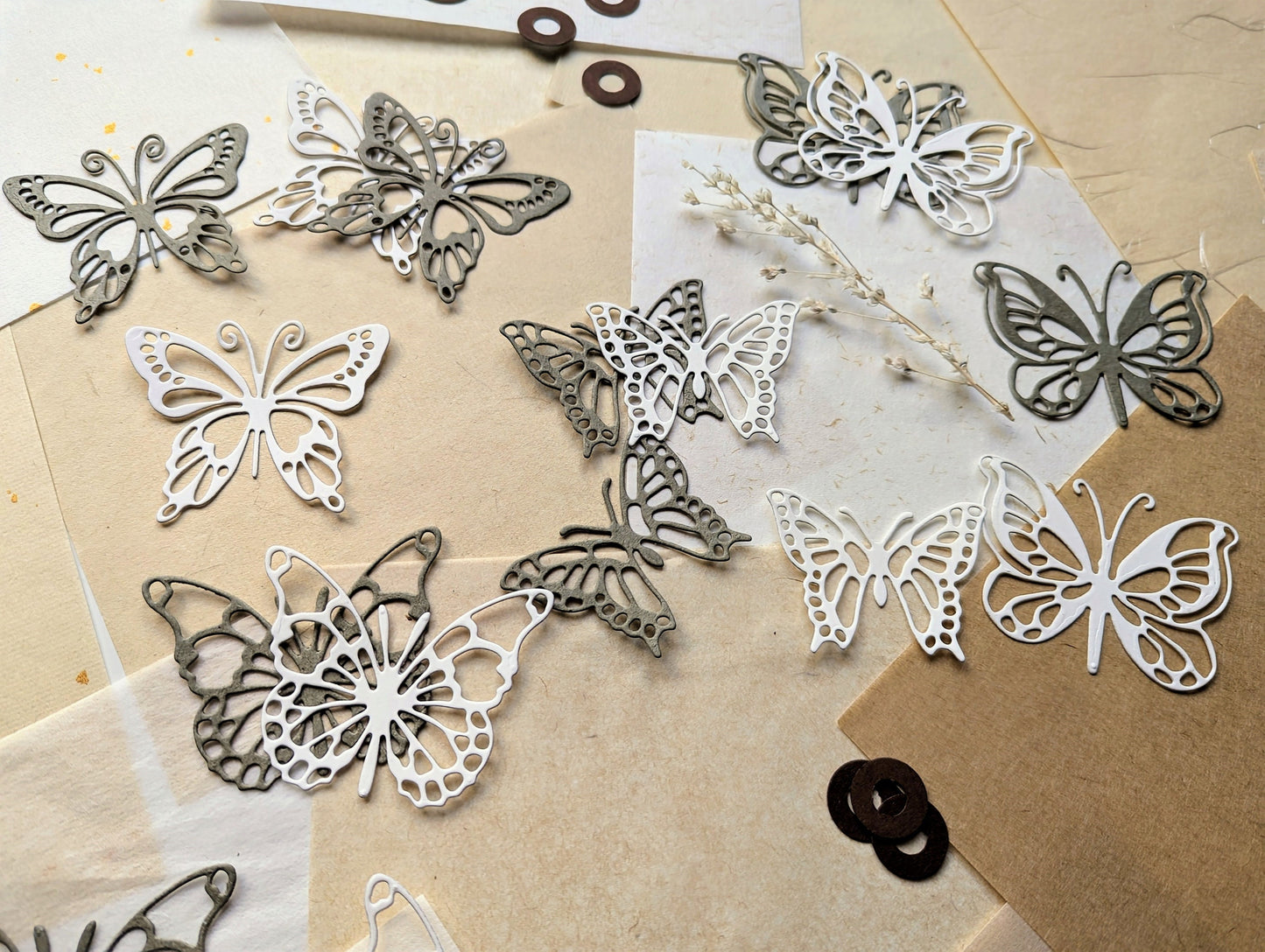 Stanzteile Schmetterlinge, die cuts Insekten, Planerdeko, Scrapbooking, Journaling, Kraftpapierdekoration, die cuts Butterflys